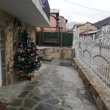 за гости