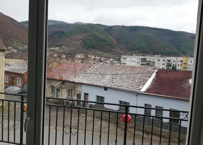 Gæstehus за гости *