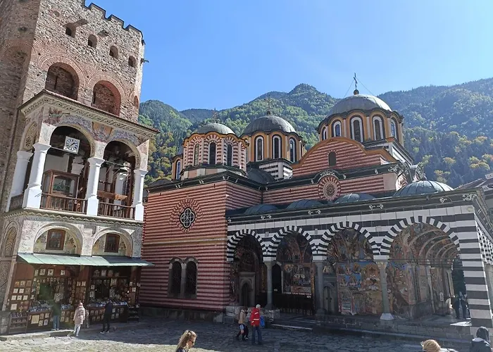 Gæstehus за гости